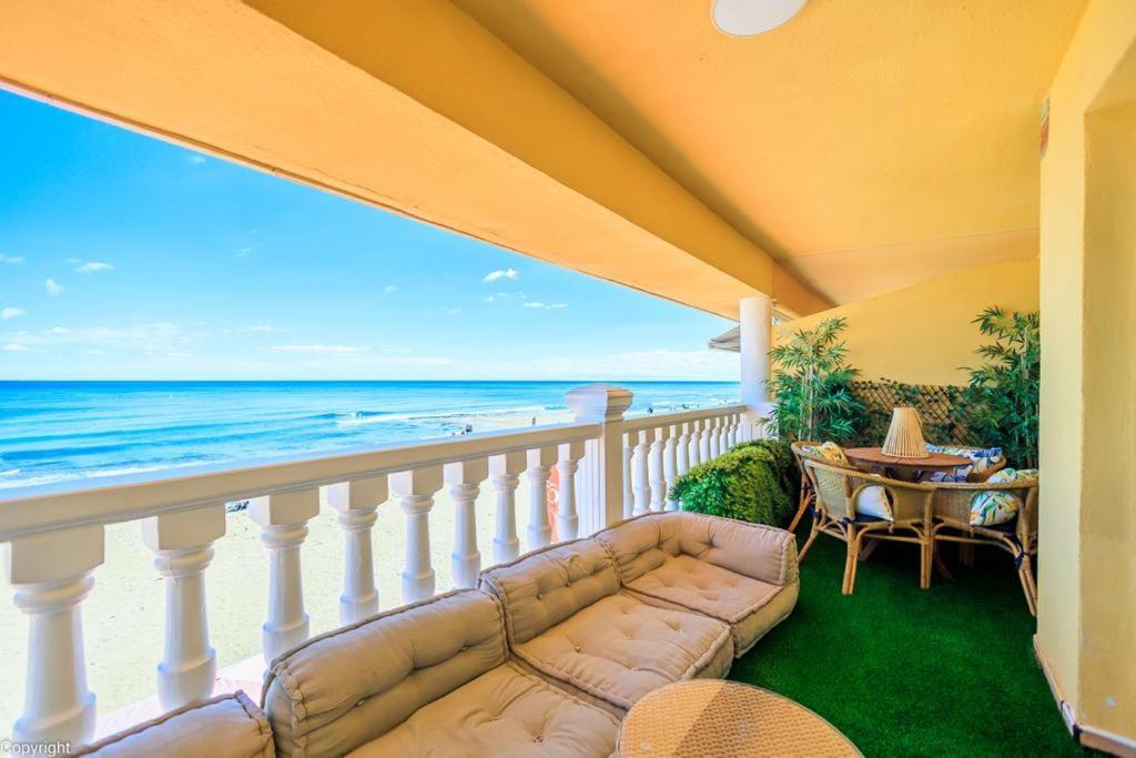 Primera Linea De Playa , Increibles Vistas, Amplio Appartement